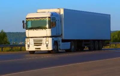 Antalya ile Efeler Arası Öğrenci Eşyası Taşıma